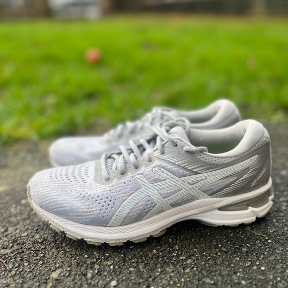 Asics Flyte Foam Women Lace Up GT-2000 Athletic Running Shoe Sz 8 - Picture 2 of 9